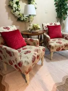 Nice Pair of Floral Livingroom Chairs