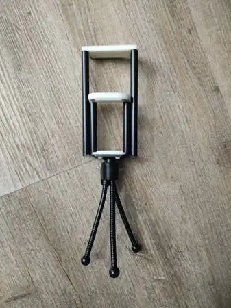 Mini Tripod For Cellphone & Tablet For Sale