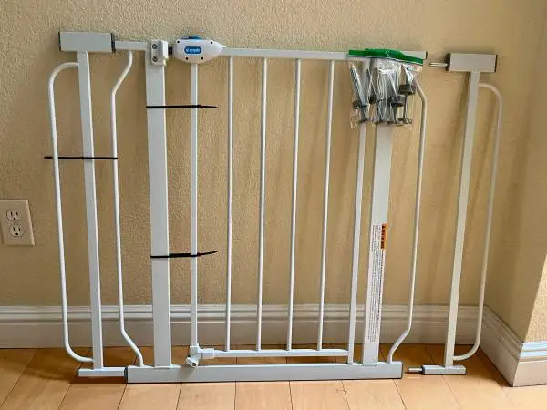 Baby Gate - Regalo Extra Wide Baby Gate - 38.5