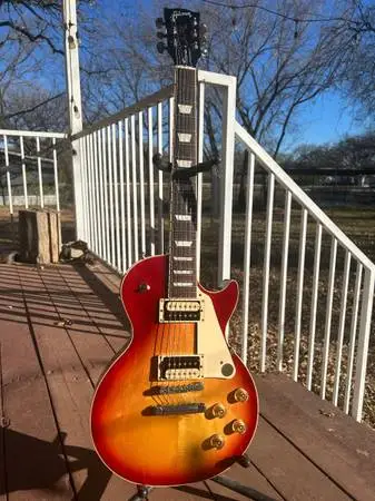 Gibson Les Paul Classic-unplayed