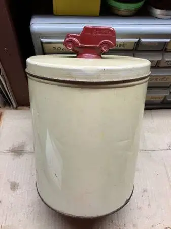 Vintage Tin