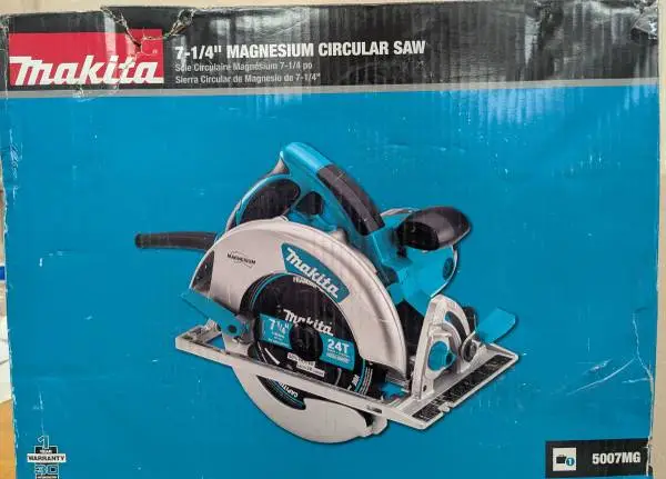 Makita
15 Amp 7-1/4 in. Corded Lightweight Magnesium Circular Saw with LED Light
