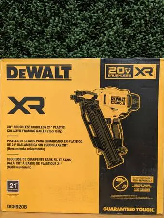DEWALT
20-Volt 21° Cordless Framing Nailer