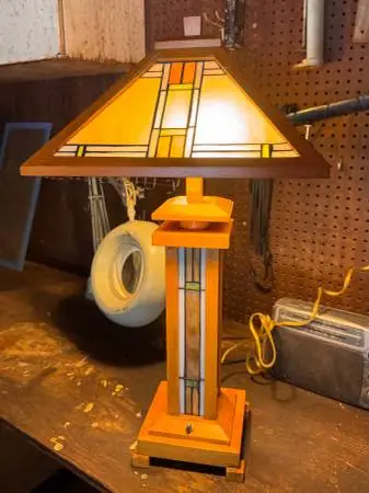 Mission Style Geometric Stained Glass Table Lamp Tiffany Inspired