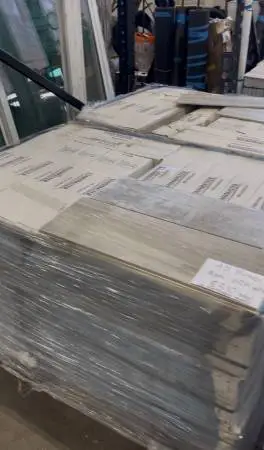 Tile flooring