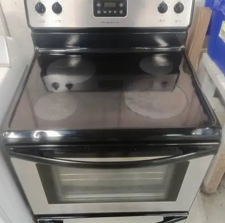 Stainless Steel Electric Stove/Range (Frigidaire)