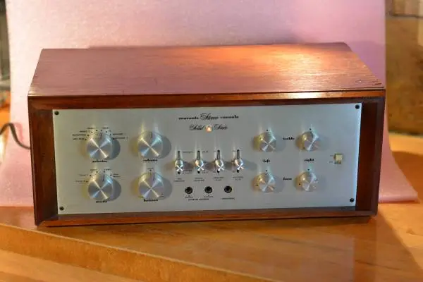 Vintage Marantz model 7T Solid-State Preamplifier –