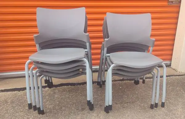 STACKING CHAIRS