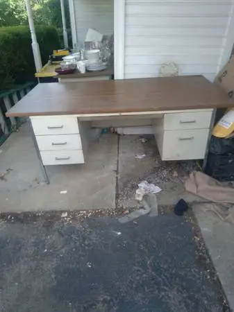 Work desk set
