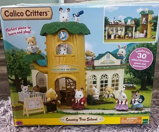 Callico critters: school house with all parts nothing broken/missing