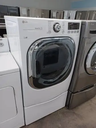 LG GAS Washer and dryer Set Pedestals