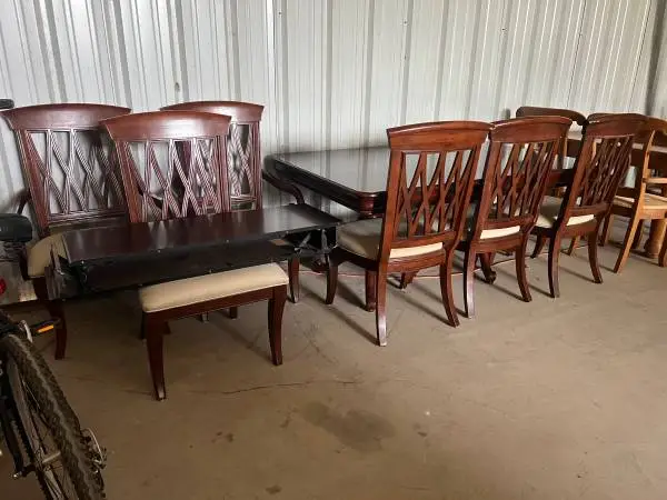 Solid Wood Dining Set w/2 Leafs