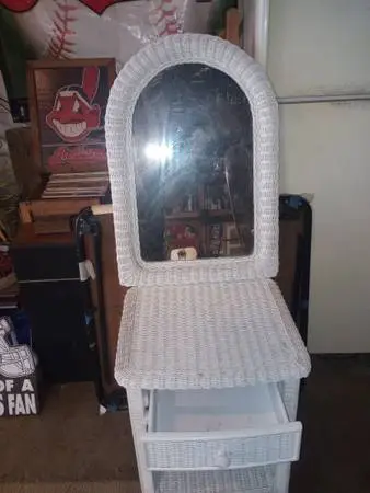 Kids wicker vanity and mirror