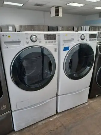 LG Direct Drive GAS DRYER, Pedestals