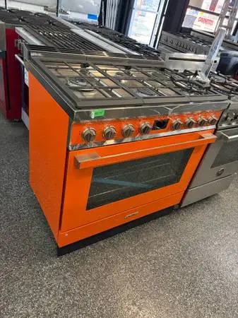 SMEG 36 Inch Stove Open Box