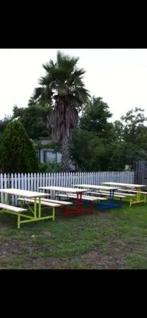 6’ picnic tables