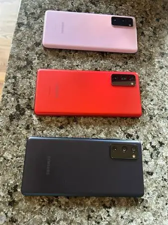 Samsung s20 FE unlocked each