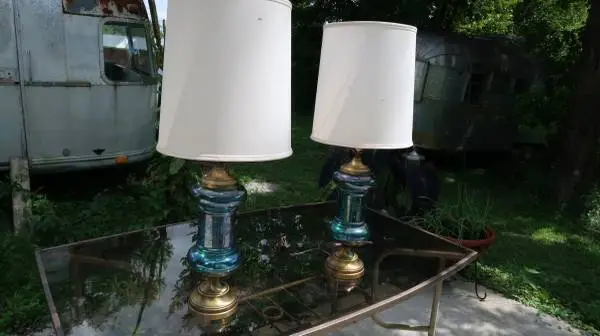 TABLE LAMPS (2) MATCHING ETCHED GLASS