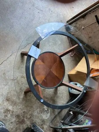 34 Inch Round Coffee Table
