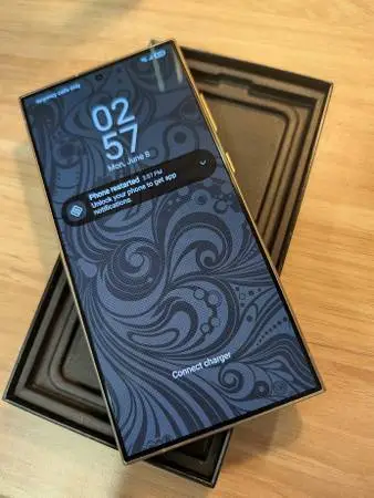 Samsung S24 Ultra-Mint-256GB Dual Sim