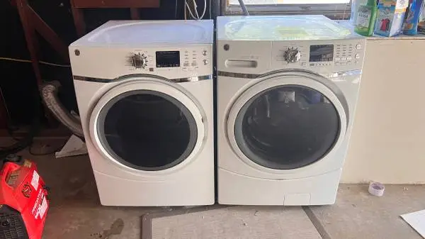 GE Front Load Washer & Gas Dryer Set – Works Great – Must Pick Up by J