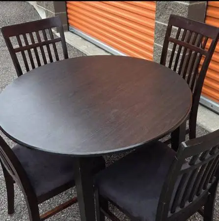 Kitchen dining table and chairs