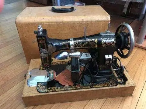 White Family Rotary Sewing Machine (same model Klinger had in M*A*S*H)