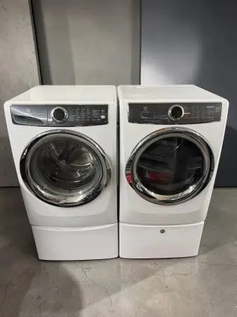 Electrolux Washer & Dryer - XXL w/ Steam & Pedestals