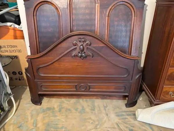 Solid Walnut Full Size Bed Frame