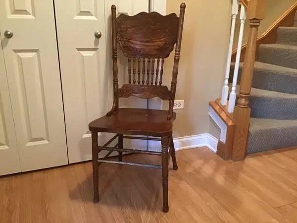 Oak pressed back chair