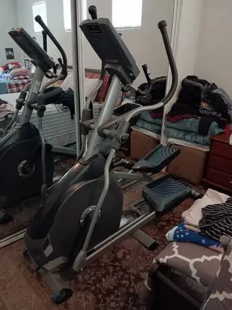 Nautilus Elliptical E616