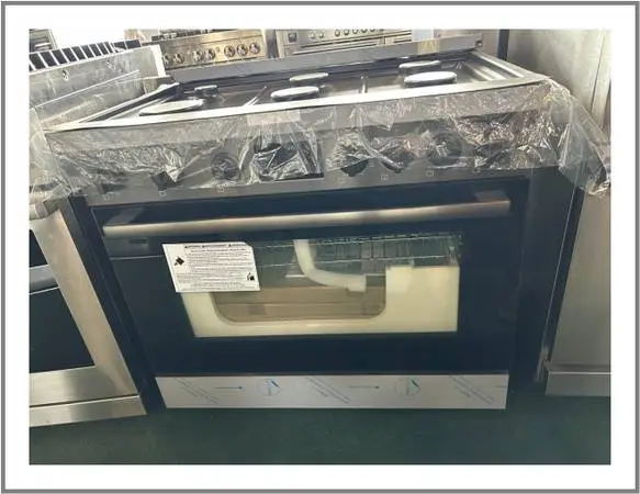 Bosch 800 Series Freestanding Dual Fuel Convection Range Black