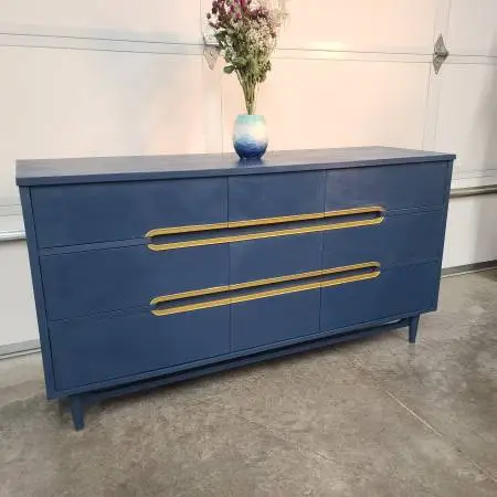 Kroehler Mid Century Modern Dresser