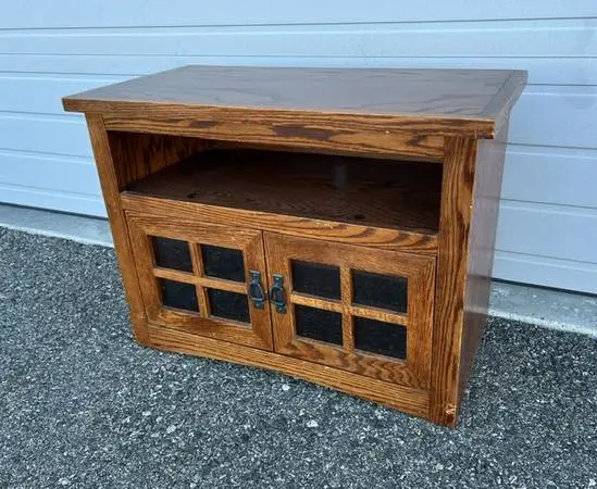 More TV Stand (s) / TV Console Cabinet (s) at Creative Bargains