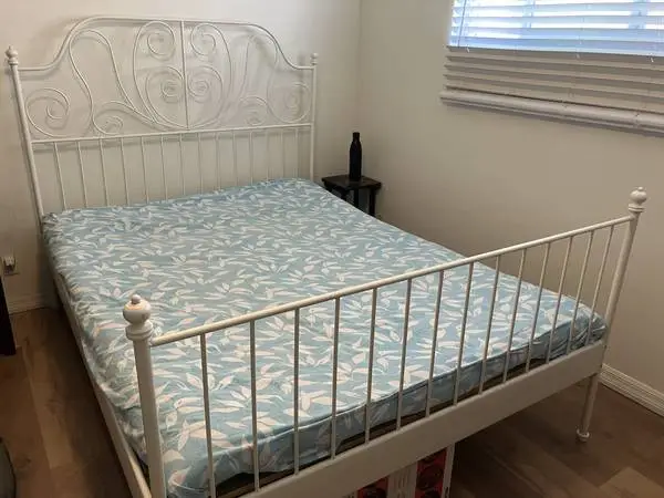 Queen bed frame + Japanese futon + tatami mat for sale