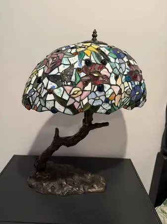 Tiffany Style Modern Stained Glass Table Lamp