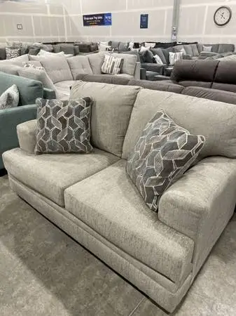 🌟New Sofa & Loveseat Clearance