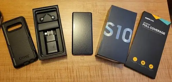 SAMSUNG GALAXY S-10 BY (ANDROID PHONE FACTORY UNLOCKED)