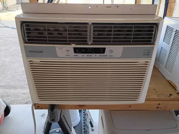 Frigidaire 12,000 BTU Window A/C Unit