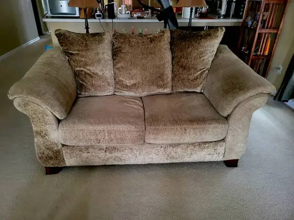 Like New Sofa!!