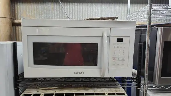White Samsung Microwave