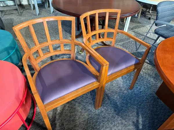 Guest / lobby / side Chair by Knoll w/ Wood Frame and Purple fabric Se