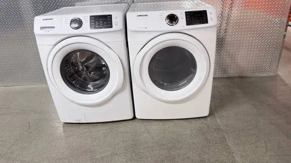 SAMSUNG WASHER AND ELECTRIC DRYER SET