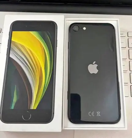 iPhone SE gen 2 Unlocked