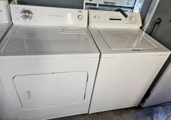 Washer and gas dryer