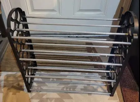 SHOE RACK