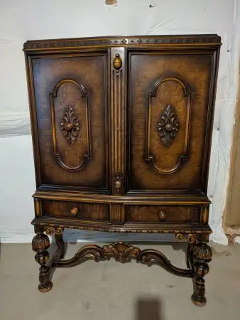 Buffet Cabinet