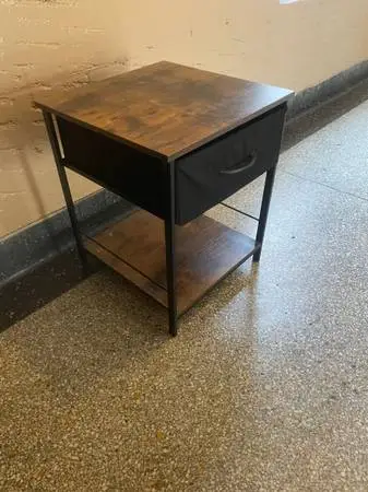 Small Metal & Wooden Bedside Bedroom Magazine Coffee Office End Table