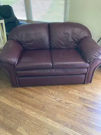Real leather Loveseat