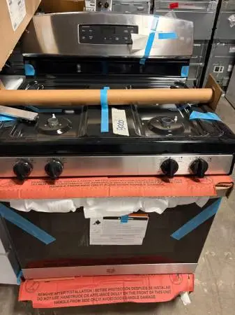 GE Gas Stove New! $550